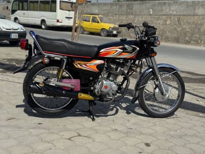 Honda 125 urgent sale | 2022 model | lush condition | new tyres