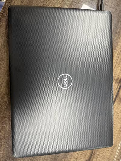 Dell Inspiron 3481 | Ci3-7th generation | 8gb ram | 256gb ssd