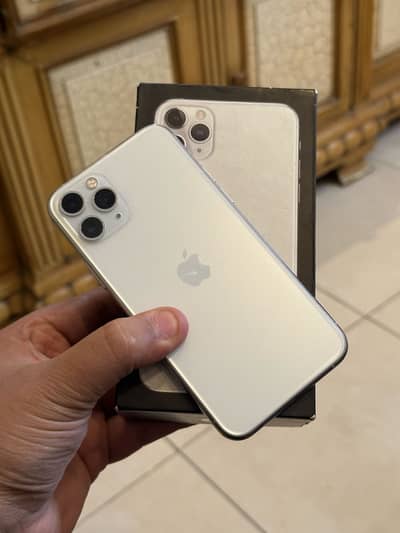 IPHONE 11 PRO