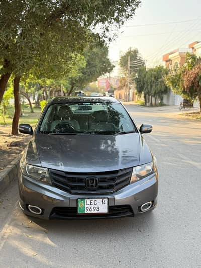 Honda City Aspire 1.5 Manual 2014 Model car for sale.