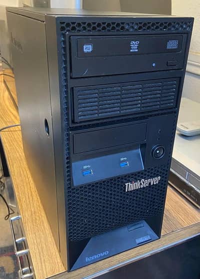 i7 7th Generation  Equalant pc 8GB DDR 4 ram 255gb ssd drive