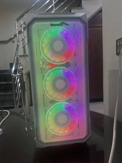 Gaming Computer thunder RGB light body