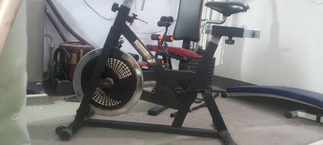 Exercise cycle,Gym cycle