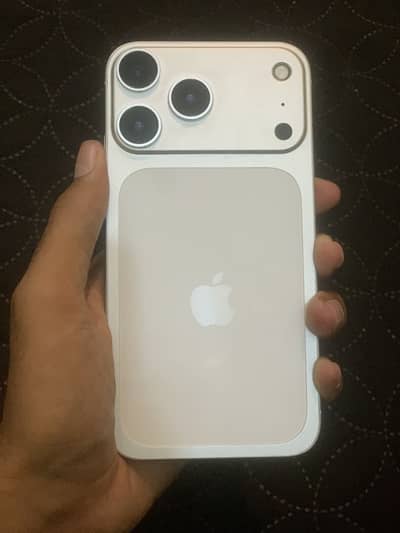 White iPhone 17 Pro *Xr Converted