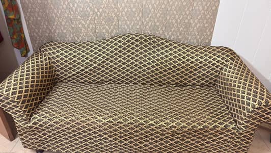 Sofa set for sale on discounted price