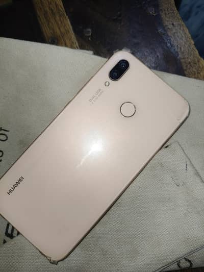 Huawei p20 Lite 03280503828 ram 4/128 only mobile not open not reaper
