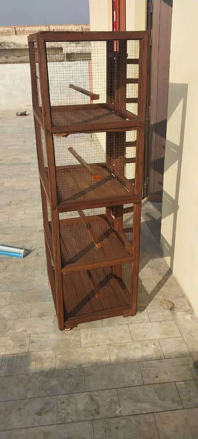 cage for pigeons and parrots