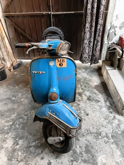 Vespa 150
