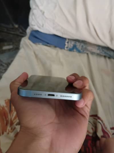 Iphone 14 plus (read add carefully)