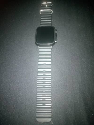 T800 ULTRA SMART WATCH WITH BOX AND NON USED. CHECKED WORKING