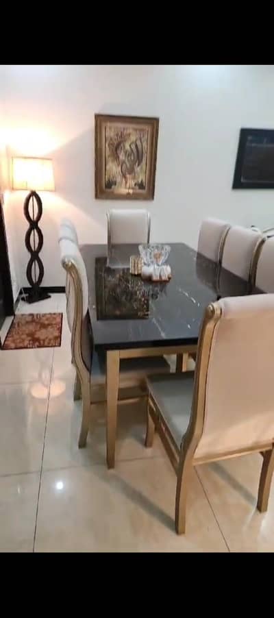 dining with 8 chairs