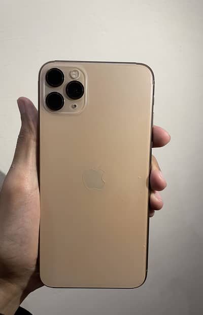 IPhone 11 Pro Max Golden colour