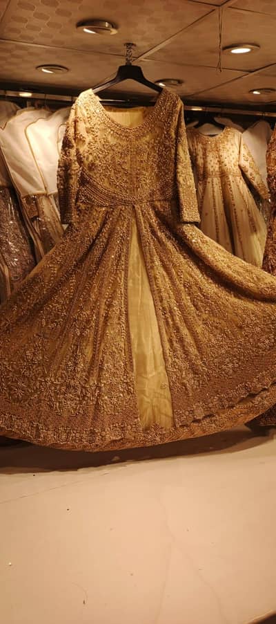 nikah maxi aik dfa use ki hai bilkul new hai