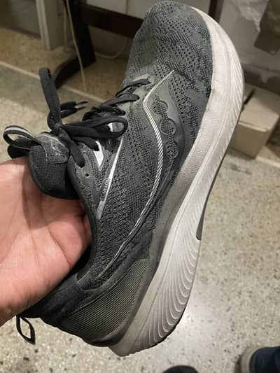 Saucony 13 size original running shoes for sale