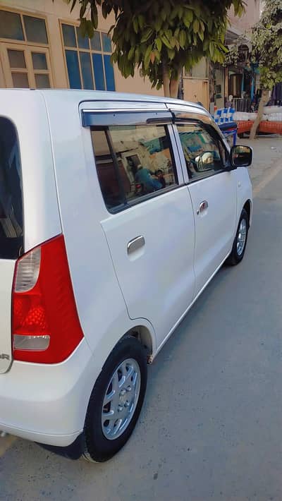 1 pice pint minor door 1 dry dent totel original