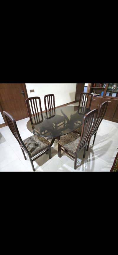 Dining table six seats glass top