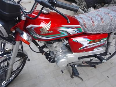 Honda 125 Hyderabad number 22 model