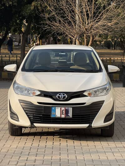 Toyota Yaris GLI-CVT 1.3 Automatic Transmission