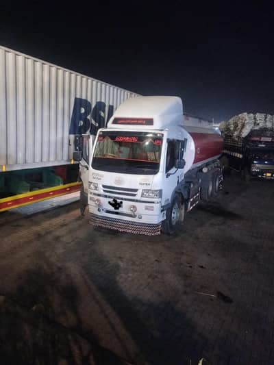 faw 200hp 21 kl oil tanker