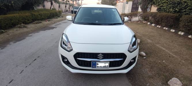 Suzuki Swift GLX CVT 2025