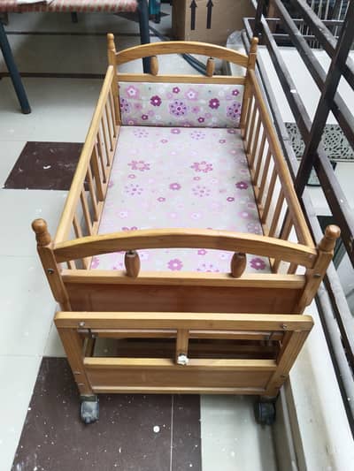 kids wooden bed
