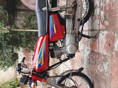 Honda 125 CG 2004 model for urgent sale