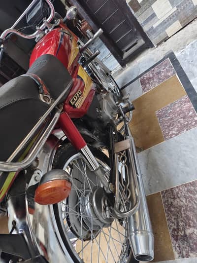 Assalamu-o-Alaikum Honda CD 70cc for sale urgent no repair baik