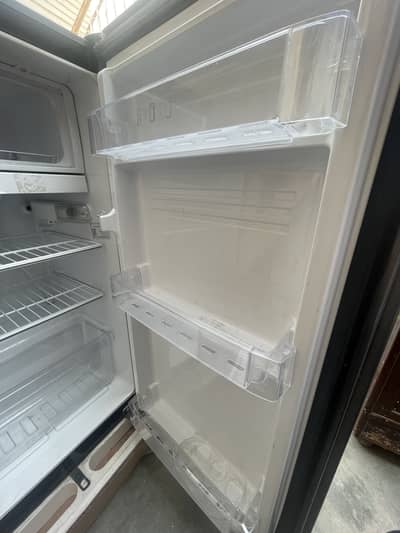 Pel Room Refrigerator