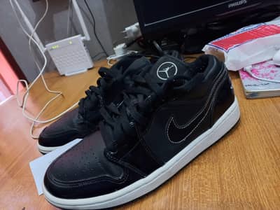 Nike Air Jordan 1 SE All-Star Sneakers