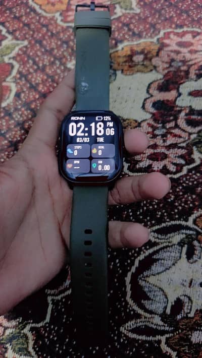 Ronin R-06 Smart Watch For Sell Condition 9/10 With Extra Straps