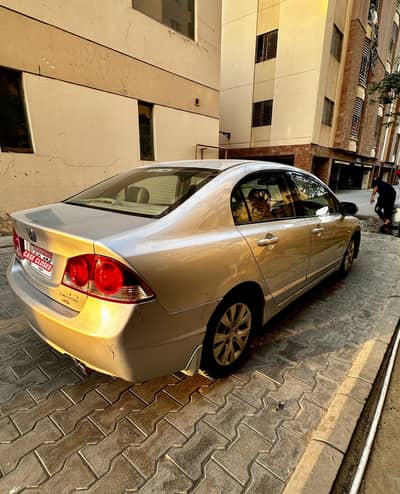 Honda civic (Reborn) 2010/2011 in geniun condition
