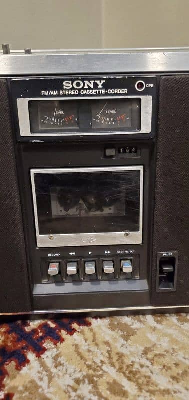 sony tape recorder made in Japan zabardast working