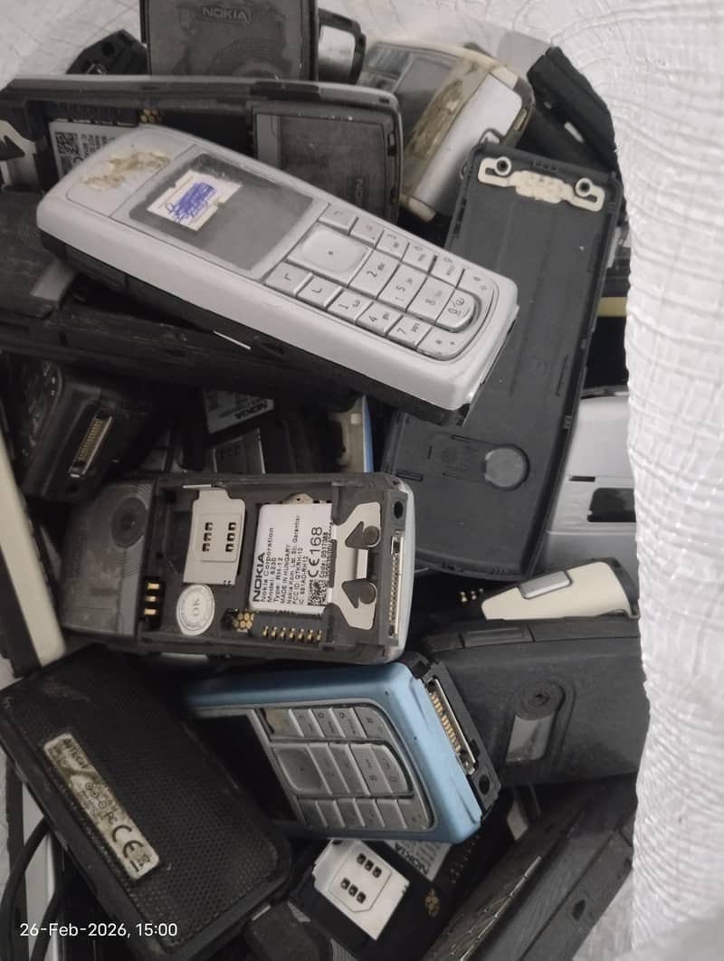 Nokia 6230 0