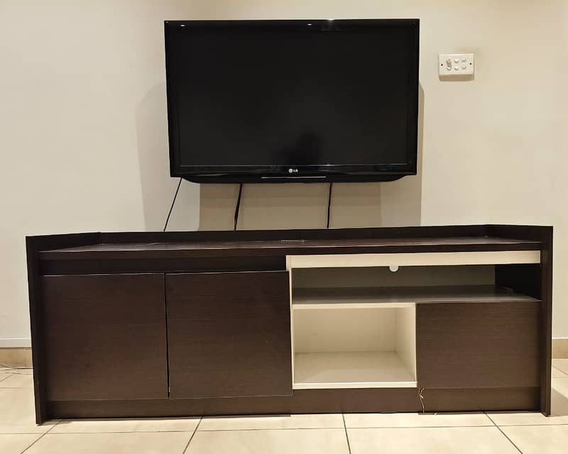 TV console 2