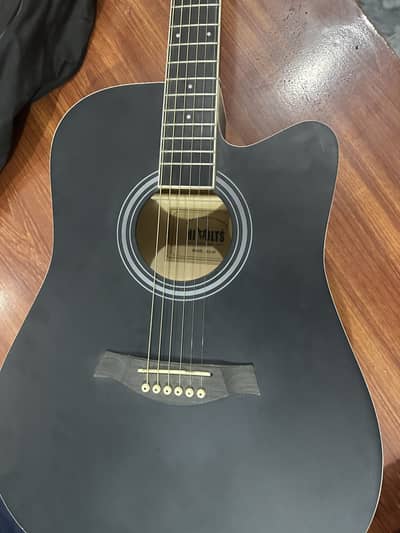 Holt’s AD-02 Cutaway Acoustic Guitar