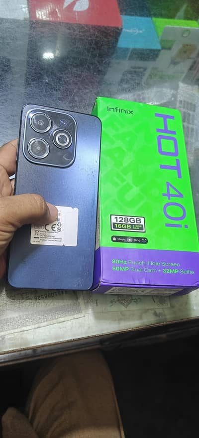 Infinix hot 40i 8+8+128gb Sath box chgar orgnl ha