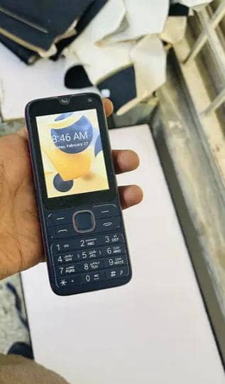 digit 4G mobile available for sale in good working condition