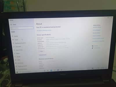 Dell Inspiron 15 in perfect condition.