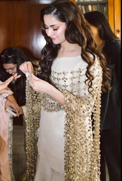 Trendy Mirror Work Dupatta