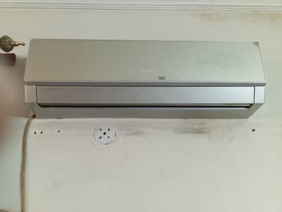 Green split Ac 1.5 ton