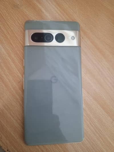 All good 10 / 10 Pta approved 128 GB All good Only panel crack  camera