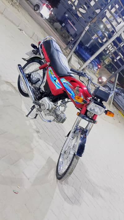 Honda CD-70 2024 model Karachi num 1st owner mint condition