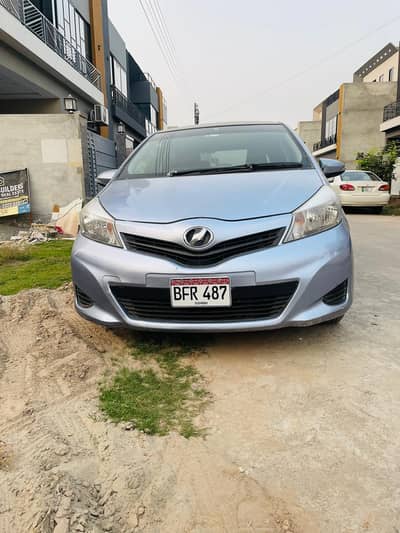 Toyota vitz 2013/14 for sale in Jhang