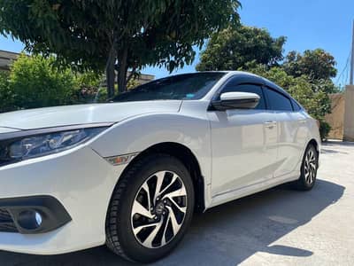Honda civic oriel 2018