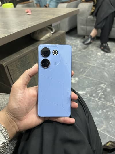 Tecno Cammon 20 8/256 full box