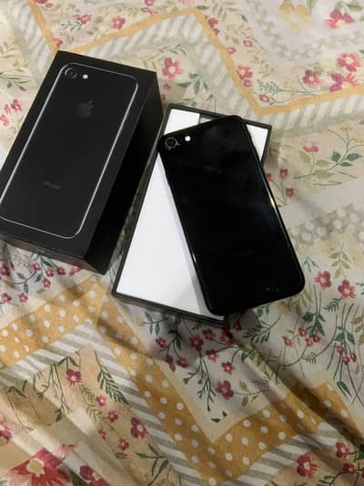 Iphone 7 pta approved 128gb with box condition 10/9