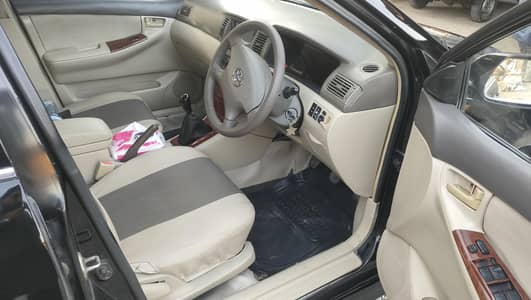 Toyota Corolla se saloon 2004