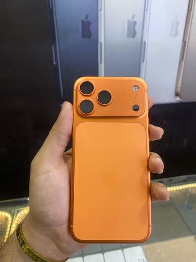 iPhone 17 pro max factory unlock 2 month sim time  with box