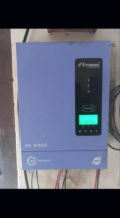 Fronus Pv3200 solar inverter