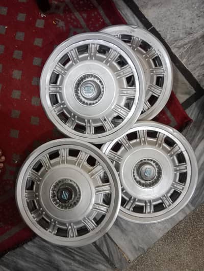 wheel Cup Mehran Car